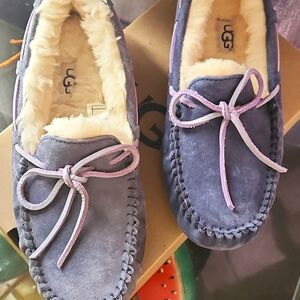 Ugg Dakota Slippers